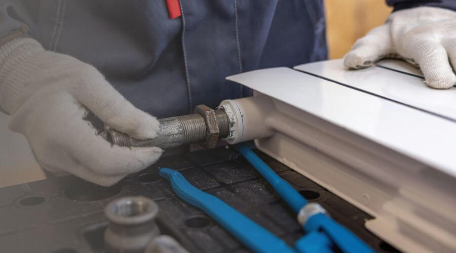 Professional emergency plumbing services in Clothier, WV